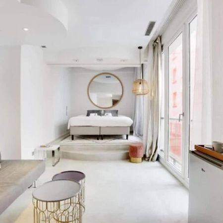 Magnifique Appartement Parisien - Marais Dış mekan fotoğraf